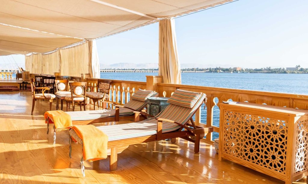 Pack for a Dahabiya Nile Cruise Journey