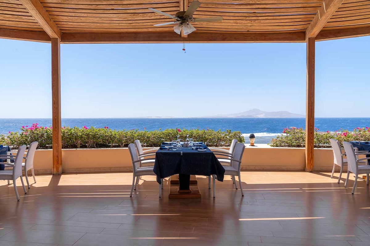 Cleopatra Luxury Resort