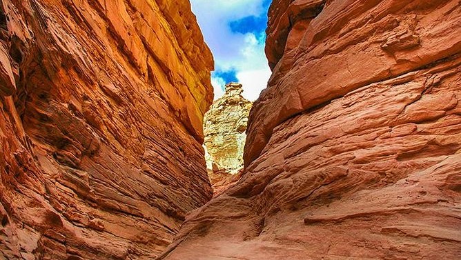 Dahab Travel Guide