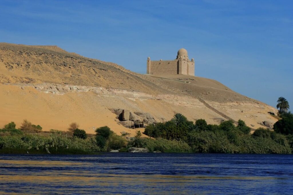 Mausoleum-of-agha-khan