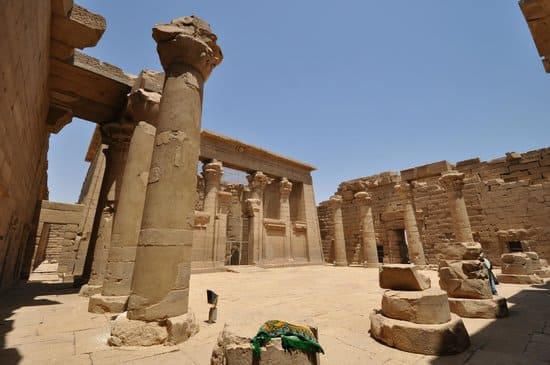 The ruins of the Kalabsha temple near the Nile River at dusk.
